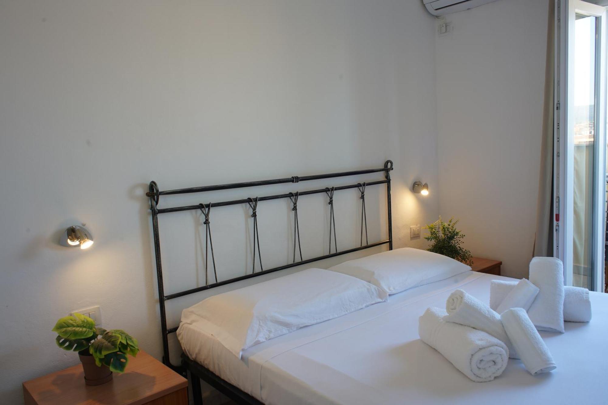 Oasis Guest House Альгеро Экстерьер фото