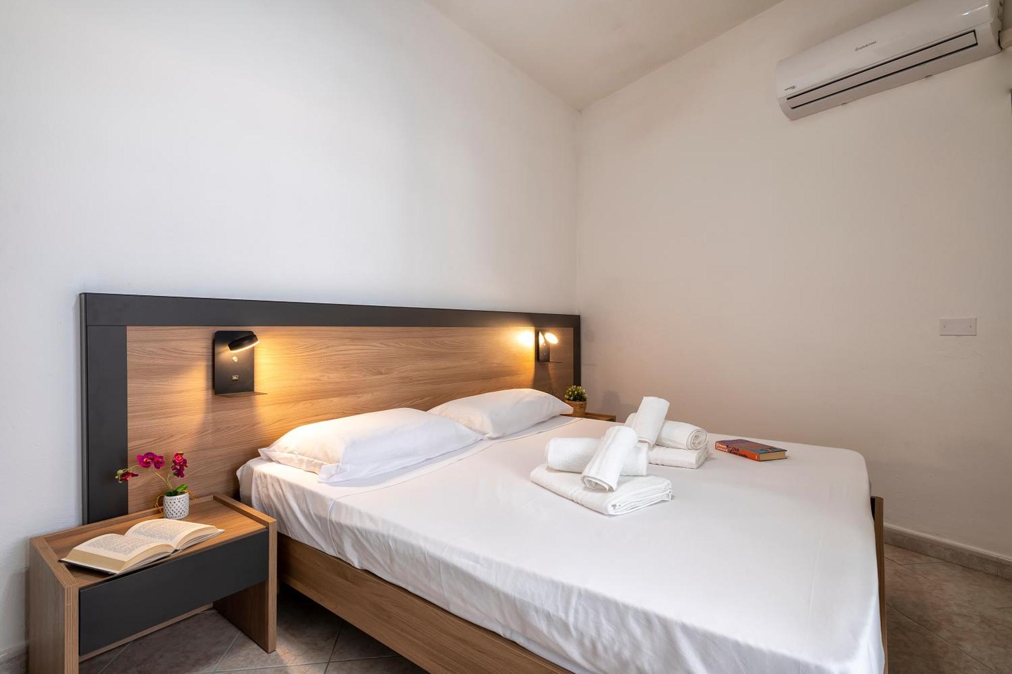 Oasis Guest House Альгеро Экстерьер фото