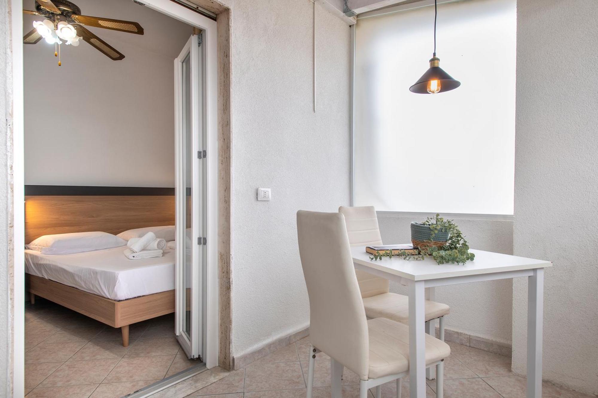Oasis Guest House Альгеро Экстерьер фото