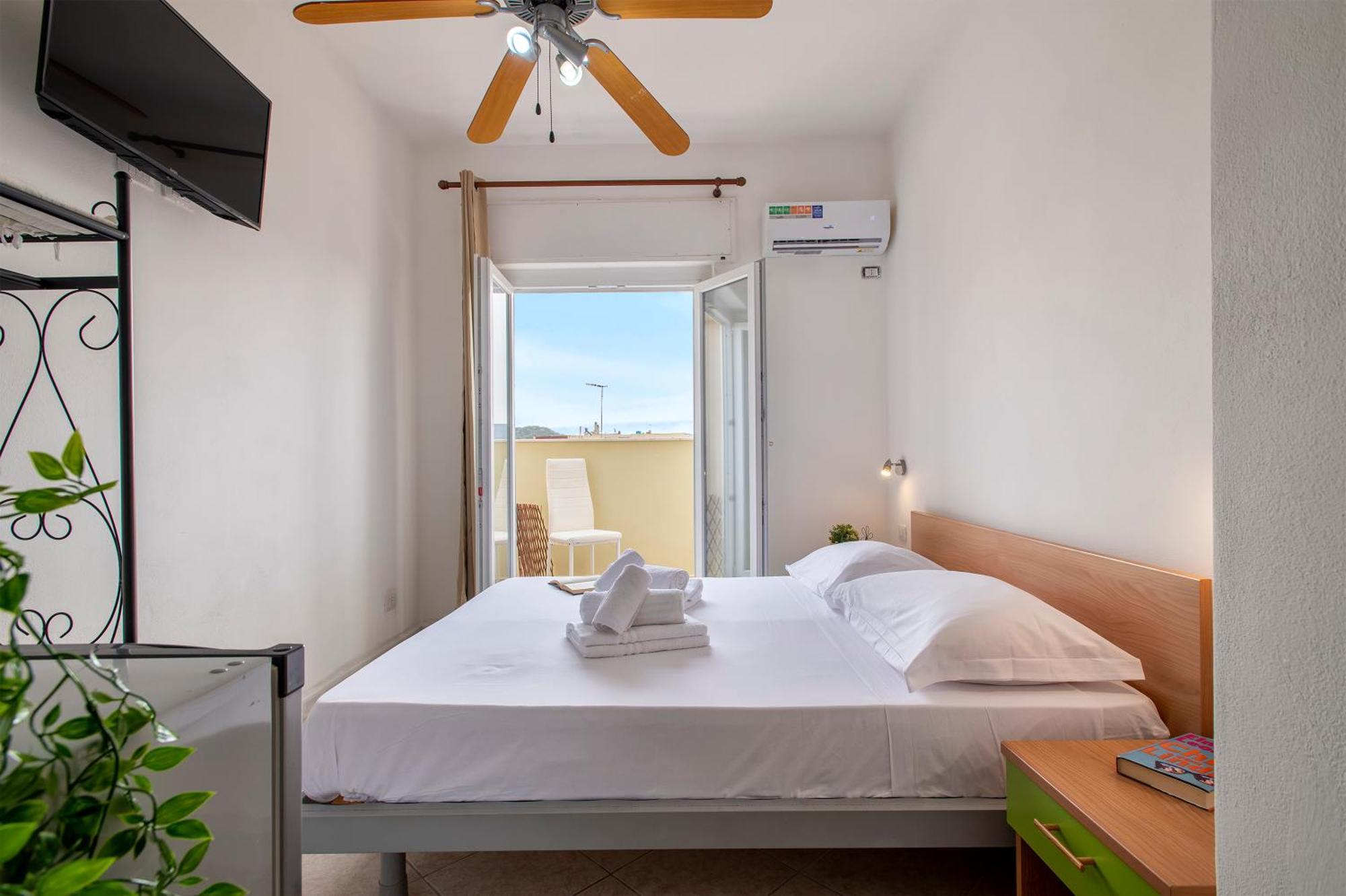 Oasis Guest House Альгеро Экстерьер фото