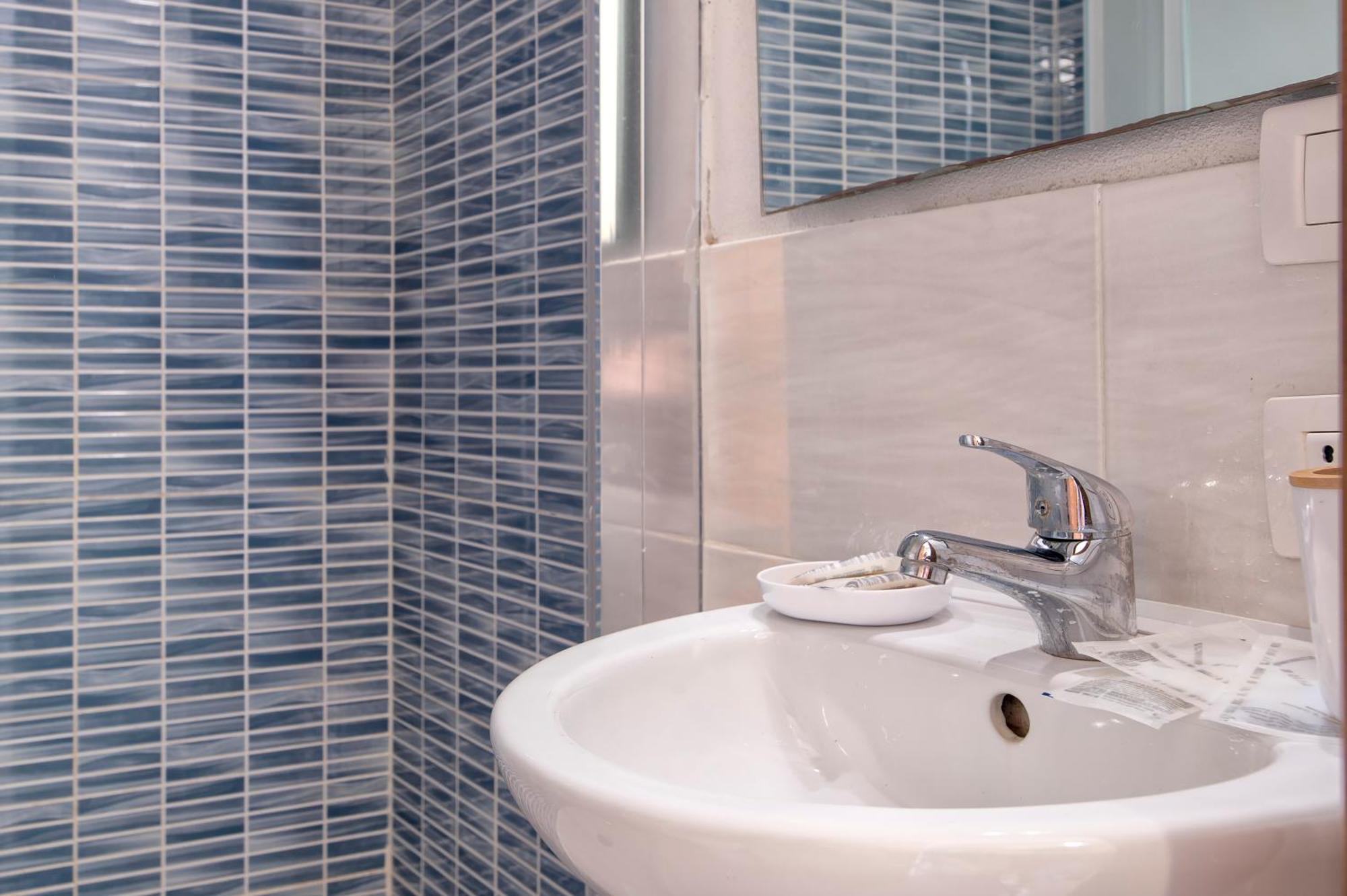 Oasis Guest House Альгеро Экстерьер фото